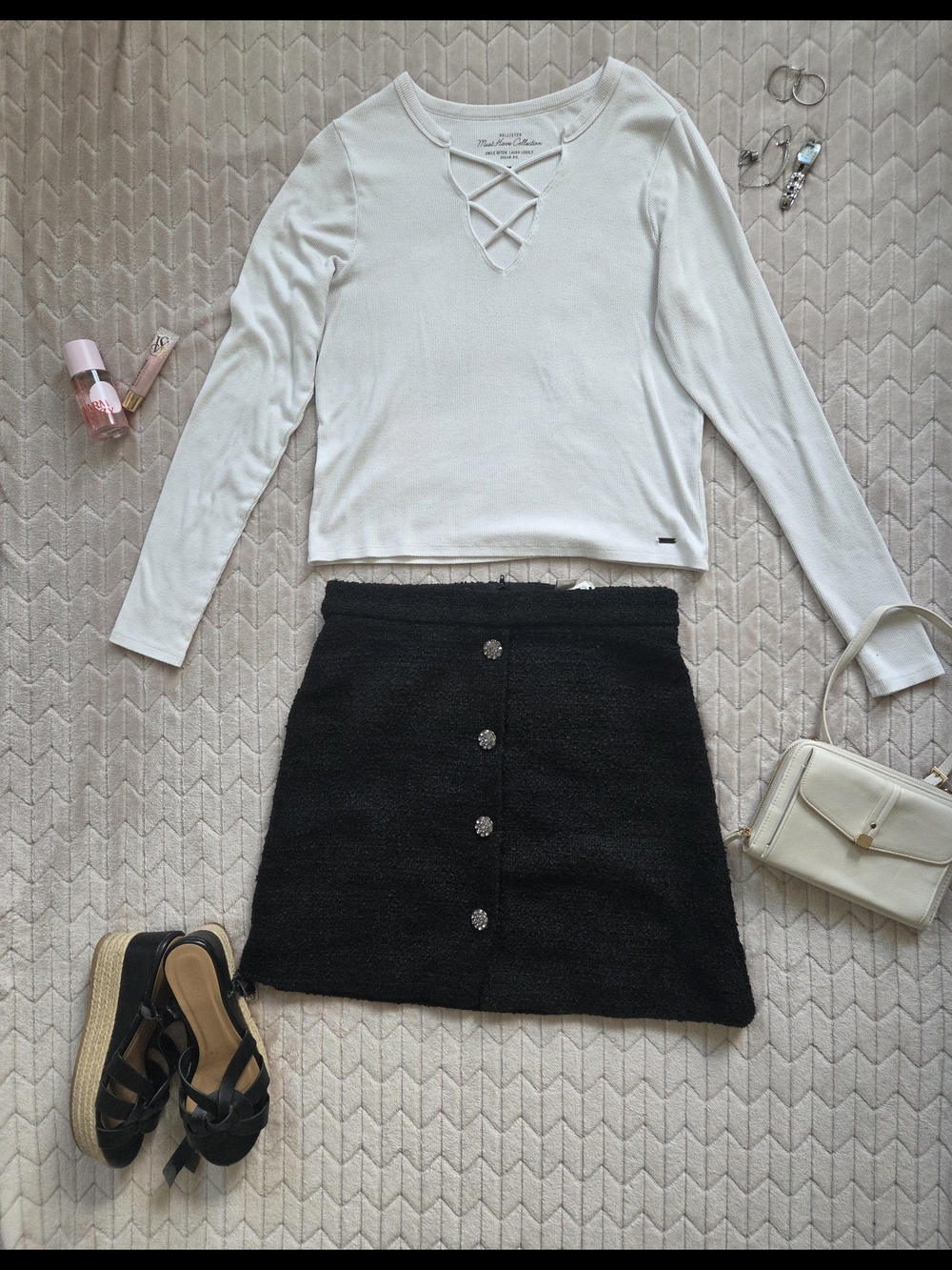 H&M Black Bouclé Button-Front Mini Skirt